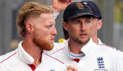 Should England bring in a spinner for 2nd Ashes Test?