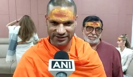 SEE: Dhawan joins Bhasma Aarti at Mahakaleshwar