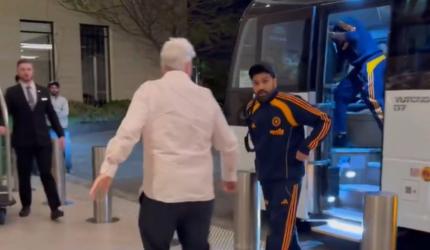 Rohit, Kohli, Gill Touch Down In Perth