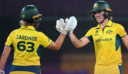 Women's WC: Aus thrash Eng in top of table clash