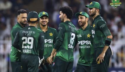 Young Pakistan look to down Oman ahead of India test