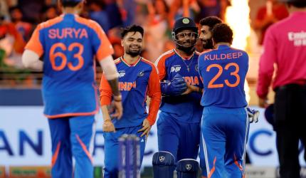 Asia Cup Final PIX: Kuldeep, spinners restrict Pakistan to 146