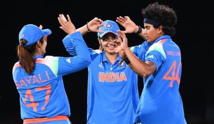 Harleen, Harmanpreet guide India easy win over Kiwis