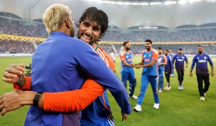 Asia Cup final turns into India-Pak mockery