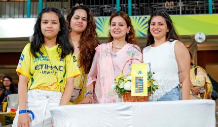 Sakshi, Ziva Bring Spark to CSK Game