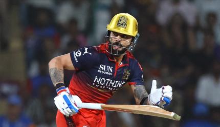 Virat Kohli makes history! First to score 9000 IPL runs