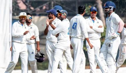 Bengal trounce Andhra; march into Ranji Trophy semis
