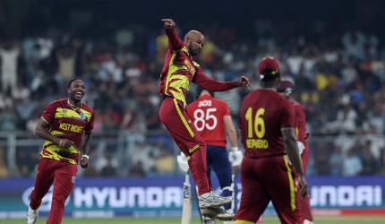 T20 WC: England stunned as Rutherford, Motie seal win