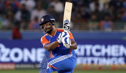 After Wankhede stumble, India eye batting blitz at Kotla