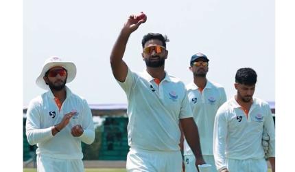 7th Fifer, 60 Wickets: Auqib Storms Into India Reckoning