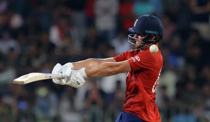 How Jacks, Ahmed Late Assault Revived Pakistan's Hopes