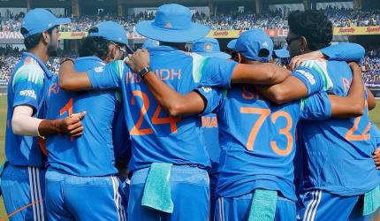 India's unbeaten home run on the line in NZ showdown
