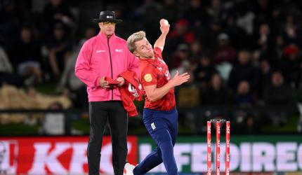 Curran grabs hat-trick as England trump Sri Lanka