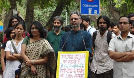 Why DU's 4-year programme should not be implemented