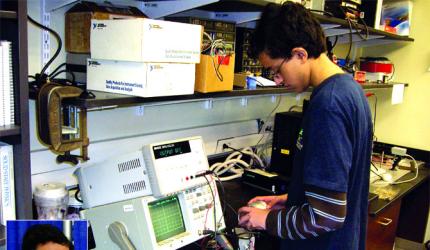 At 18, he helps US Army with unique infrared detector