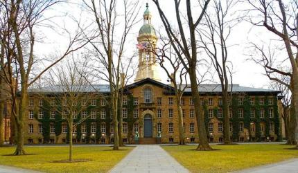 8 tips to keep in mind while touring a college campus