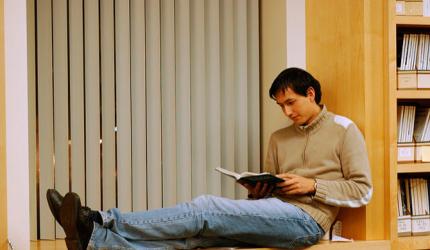 Study abroad tips: What's the best time to apply?