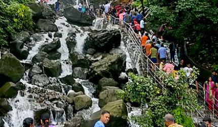 Tourist woes: 'Ban alcohol in all Ghat areas'