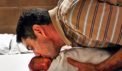 5 harmful habits Indian fathers must give up