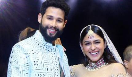 Mrunal-Siddhant's CUTE Chemistry