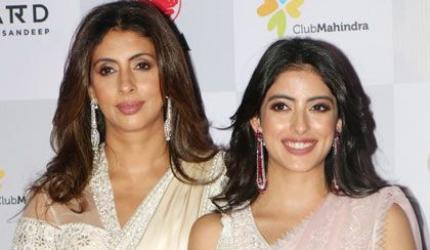 Ma-Beti Shweta, Navya Naveli Dazzle