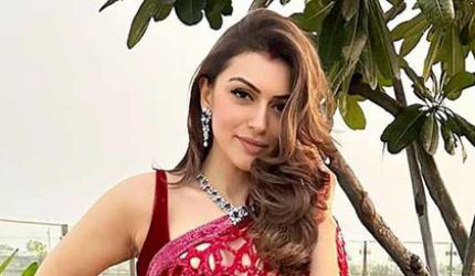 Party On With Hansika!