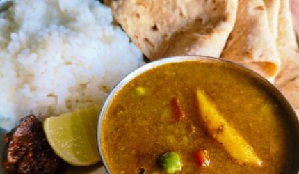 Recipe: Mayur's Spicy Green Peas Curry