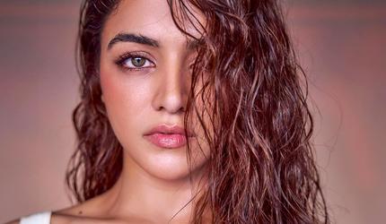 Disco Lips Are Back... And Wamiqa, Rasha, Tara Love It