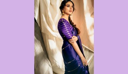 Bollywood's Beautiful Handloom Looks