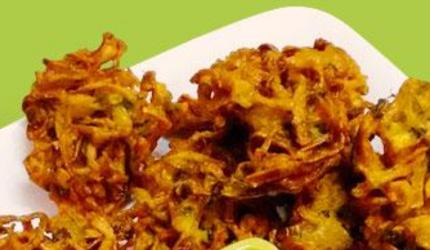 Reshma's Chicken Onion Pakoras