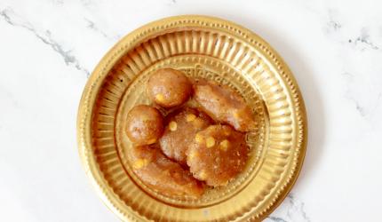 Ganesh Recipe: Andhra's Bellam Undrallu