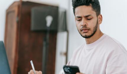 US Visa Shocker: Make Social Media Public Throughout!