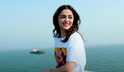 Proceed With Caution: Saiyaara girl Aneet Padda Ahead