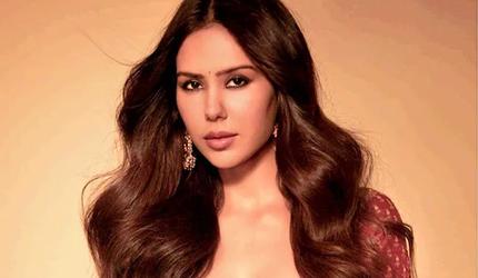 Sonam Bajwa's Fun, Fabulous Style