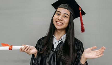$5,000 STEM Scholarship For Girls