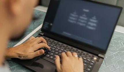 10 Tips To Get A Job Before You Graduate