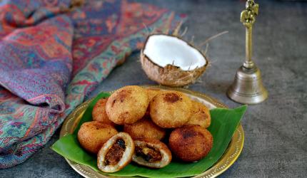 Odisha's Favourite Kakara Pitha Recipe