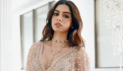 Khushi's Indo-Western Looks Are Bridesmaid Gold!