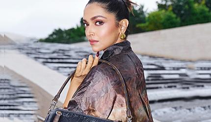 Why's Ranveer Calling Deepika 'Hot Mama'?