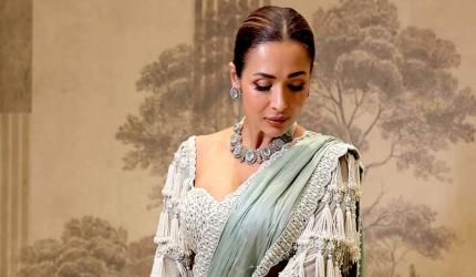 Navratri, Day 6: Khushi, Sanya Get Party-Ready In Grey