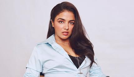 Wamiqa, Sara Have A Fav New Summer Colour