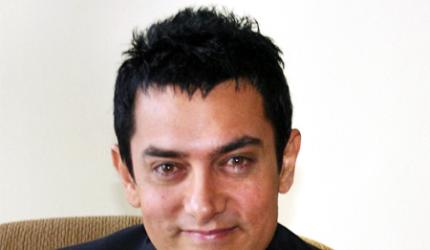 What Aamir Khan WANTS from Pranab