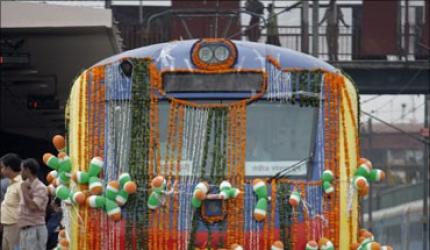 Railways' gift for you: 75 new Express Trains