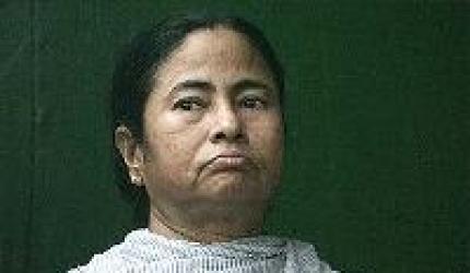 Rail Budget: Angry Mamata slams Centre for depriving Bengal