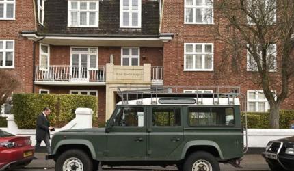 Last classic Land Rover Defender 4x4 rolls off production line