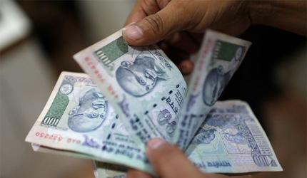 Rupee Rises to 84.96 vs US Dollar: Strong Inflows, Data Boost