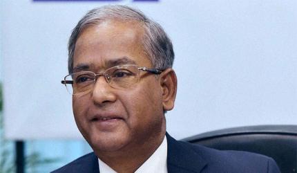 Sinha Cautions on Private Credit Growth