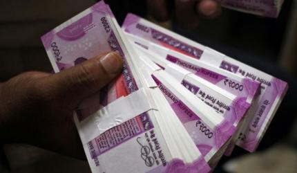 Rupee to Hit Rs 95/USD by End-2026: BMI Forecast