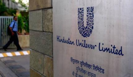 HUL Shares Plunge 4% After Earnings Miss