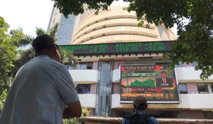 Banking, auto stocks pull Sensex down by 504 points 